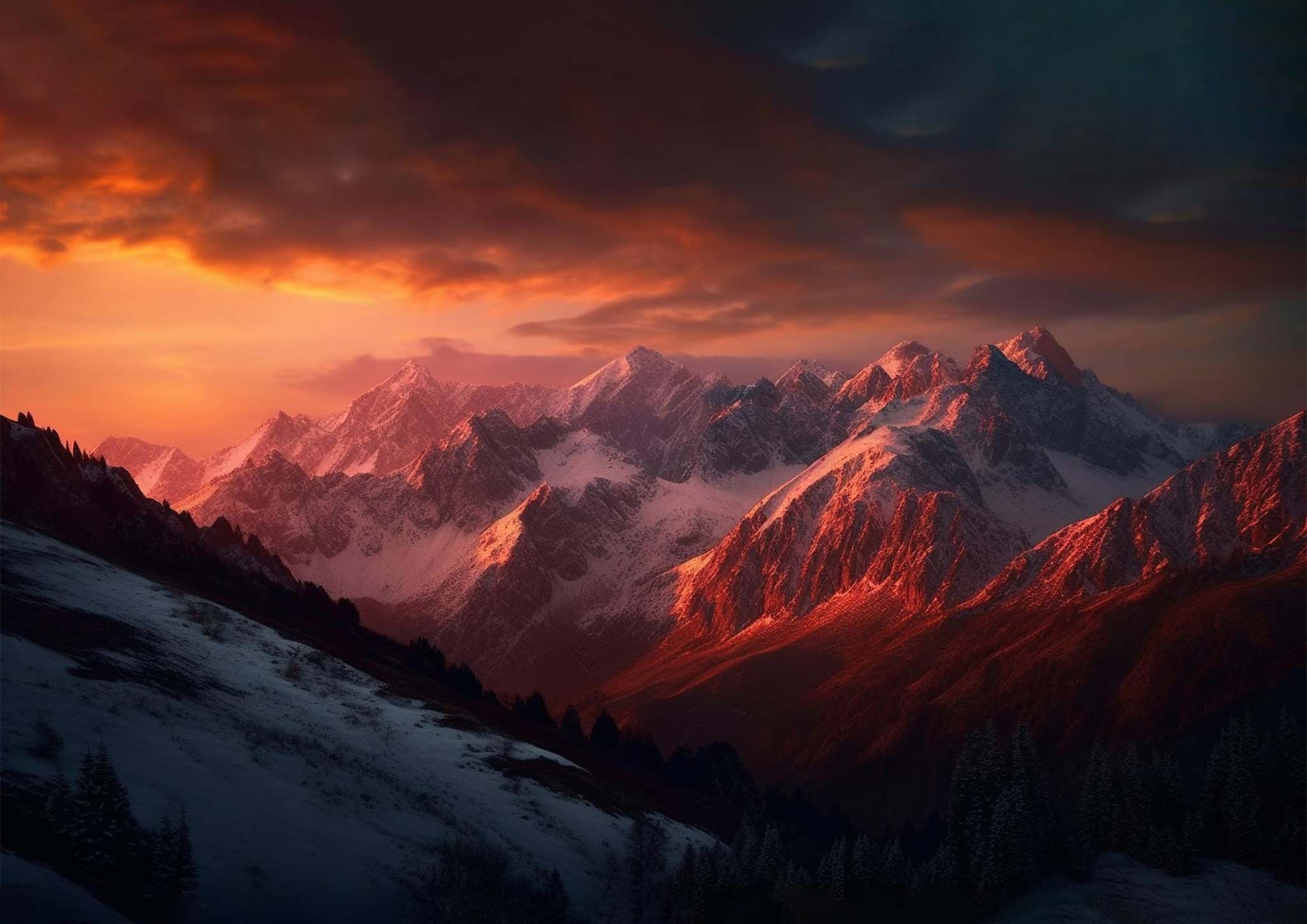 Himalaya Berge bei dramatischem Sonnenuntergang mit Schnee.